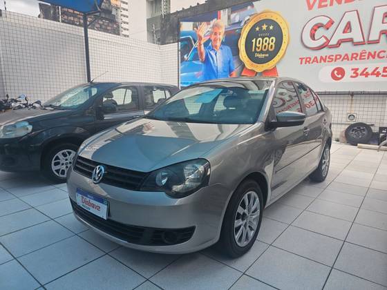 VOLKSWAGEN POLO SEDAN 1.6 MI 8V FLEX 4P MANUAL VOLKSWAGEN POLO SEDAN 1.6 MI 8V FLEX 4P MANUAL